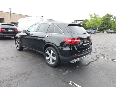 Used 2017 Mercedes-Benz GLC 300 4MATIC image 3