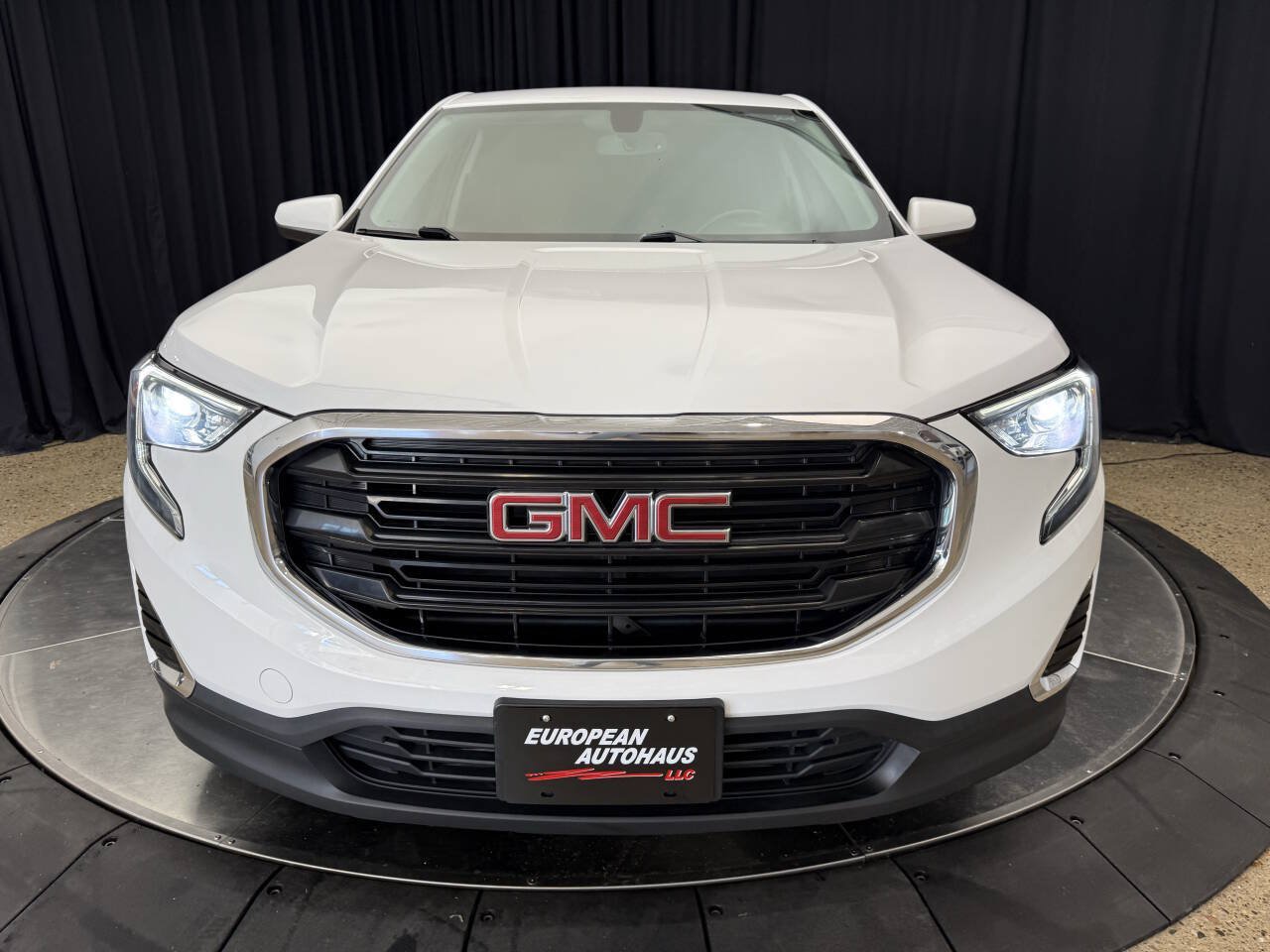 Used 2018 GMC Terrain SLE FWD image 15