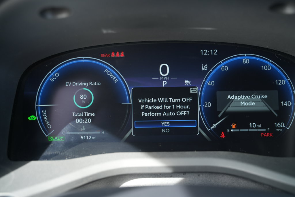 Used 2025 Toyota Camry XSE FWD image 30