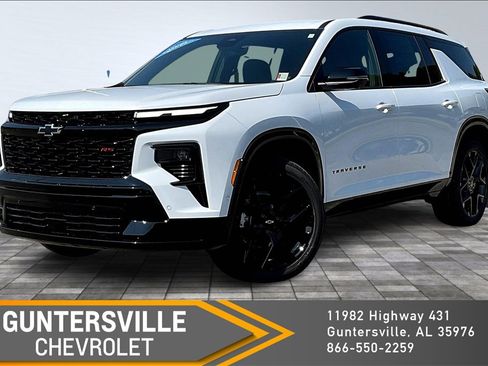 New 2026 Chevrolet Traverse RS w/ LPO, Floor Liner Package image 1