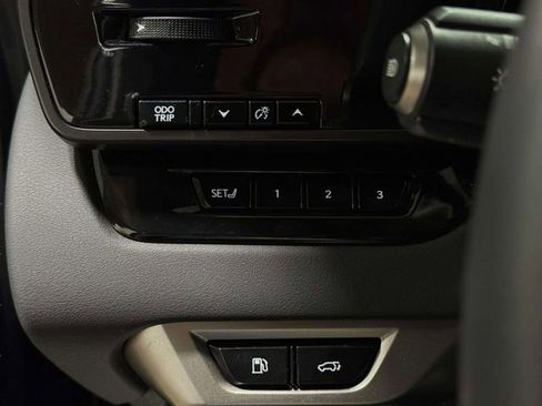 Used 2024 Lexus RX 350 Premium w/ Convenience Package image 19