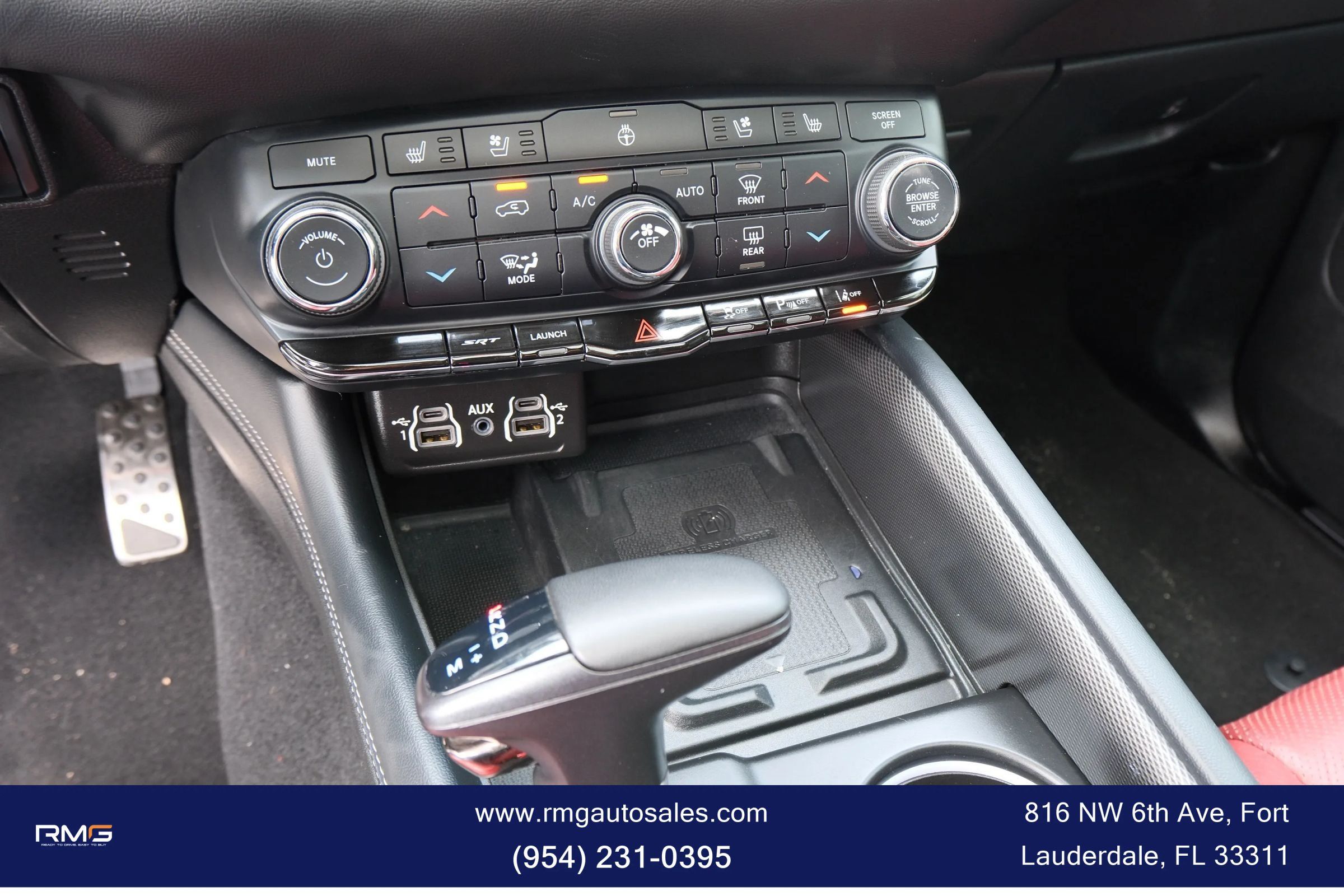 Used 2024 Dodge Durango SRT AWD/4WD image 27