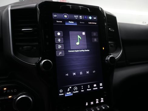 Used 2024 RAM 2500 Big Horn w/ Night Edition AWD/4WD image 43