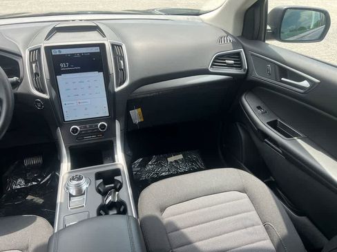 New 2024 Ford Edge SE AWD/4WD image 19