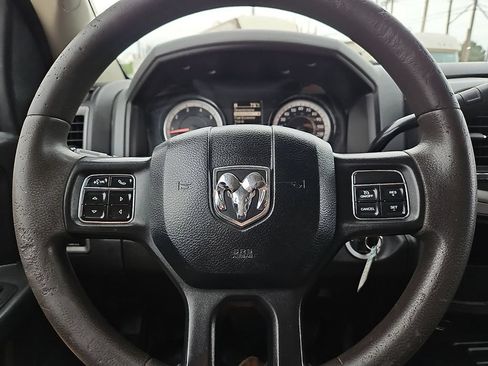 Used 2018 RAM 2500 Tradesman w/ Chrome Appearance Group AWD/4WD image 30
