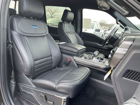 New 2025 Ford F150 Platinum image 21