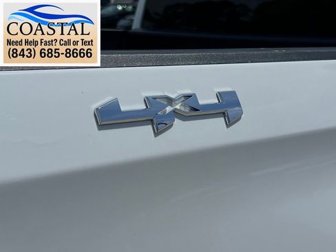 Used 2025 GMC Sierra 1500 SLT AWD/4WD image 31
