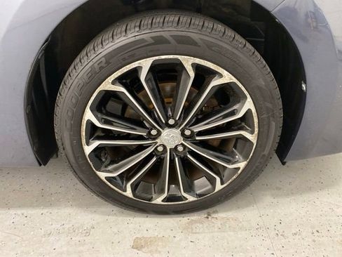 Used 2015 Toyota Corolla S FWD image 7