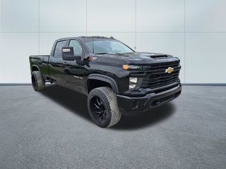 Used 2024 Chevrolet Silverado 2500 Custom w/ Custom Value Package AWD/4WD video 2