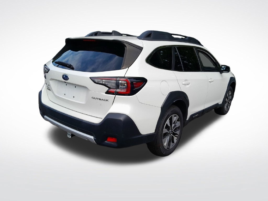 Used 2023 Subaru Outback Limited AWD/4WD image 8