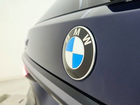 Used 2024 BMW X7 xDrive40i w/ Executive Package image 16