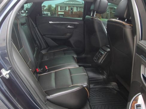 Used 2014 Chevrolet Impala LTZ FWD image 12