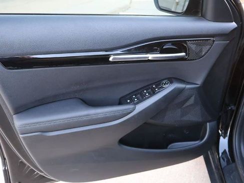Used 2025 Kia Seltos S FWD image 15