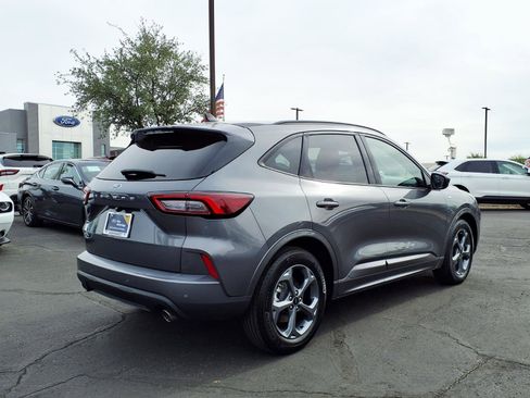 Certified 2023 Ford Escape ST-Line w/ Tech Pack #1 image 6