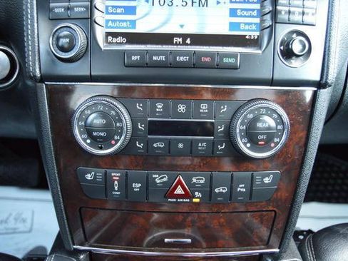 Used 2008 Mercedes-Benz GL 550 4MATIC image 24