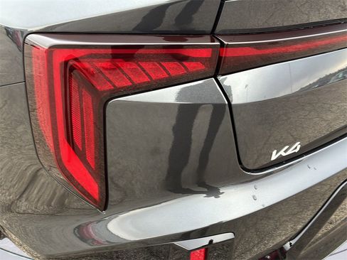 New 2025 Kia K4 GT-Line image 29