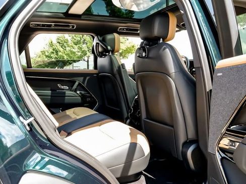 New 2026 Land Rover Range Rover Sport Dynamic SE AWD/4WD image 43