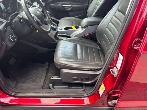 Used 2015 Ford Escape SE w/ Equipment Group 201A AWD/4WD image 15