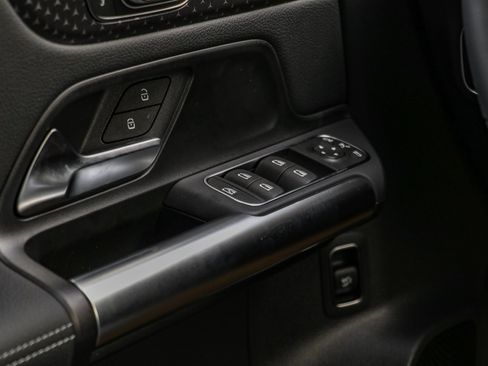 New 2026 Mercedes-Benz GLA 250 4MATIC image 12