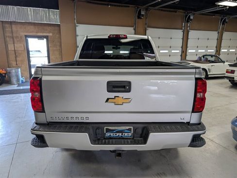 Used 2018 Chevrolet Silverado 1500 LT w/ All Star Edition image 9