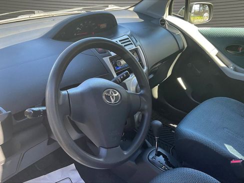 Used 2008 Toyota Yaris 2-Door Hatchback image 15