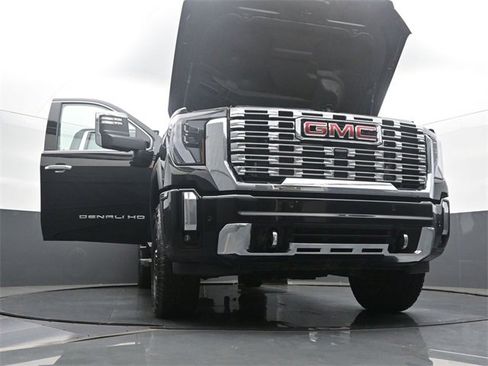 New 2025 GMC Sierra 2500 Denali w/ Denali Reserve Package image 58