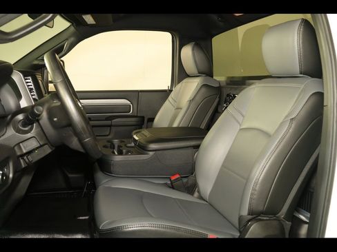 Used 2024 RAM 3500 Tradesman image 20