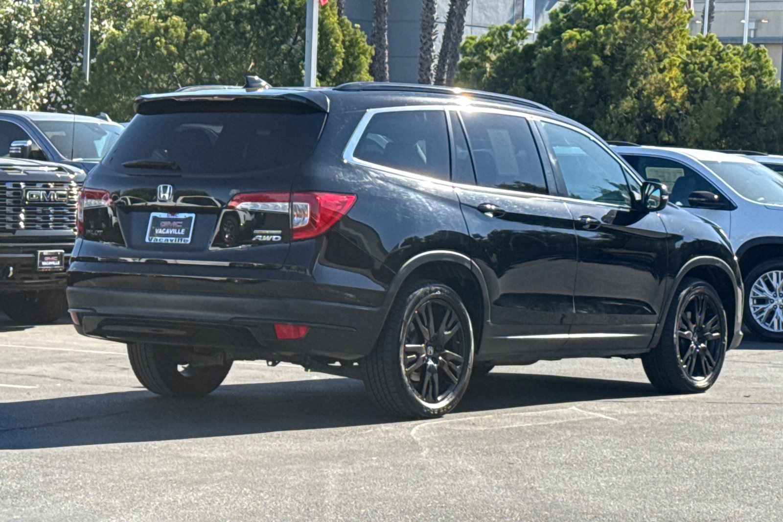 Used 2021 Honda Pilot Special Edition image 3