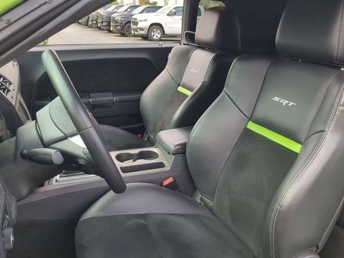 Used 2011 Dodge Challenger SRT8 w/ Green w/Envy Group RWD image 6