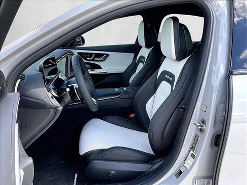 New 2026 Mercedes-Benz E 53 AMG e 4MATIC Sedan image 11