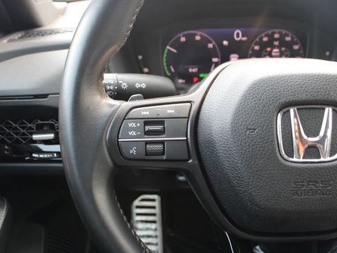 Used 2023 Honda Accord Sport image 16
