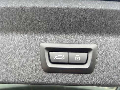 Used 2024 BMW X3 xDrive30i image 8