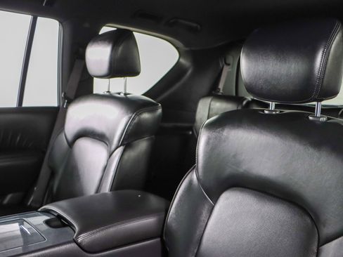 Used 2024 Nissan Armada SL w/ Midnight Edition Package image 26