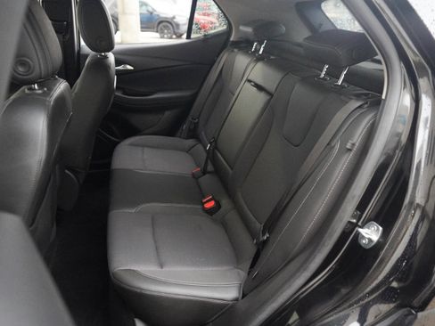 Used 2023 Buick Encore GX Select image 31