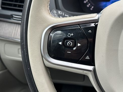 Certified 2023 Volvo XC90 B6 Core w/ Protection Package Premier AWD/4WD image 27