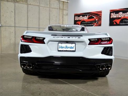 Used 2024 Chevrolet Corvette Stingray Premium Cpe w/ 3LT image 6