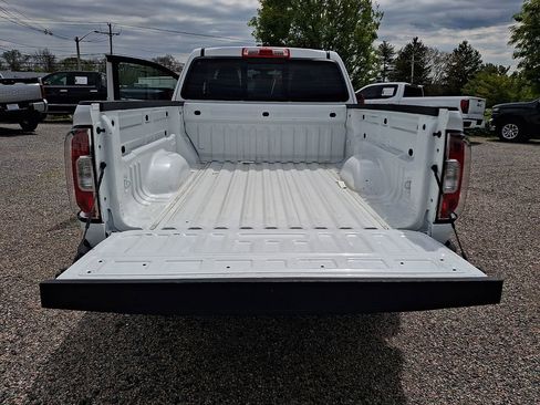 Used 2022 GMC Canyon Elevation RWD image 28