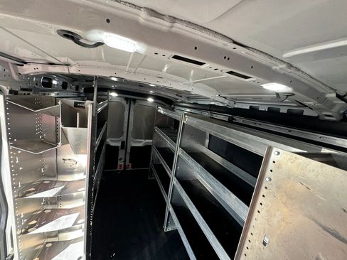 Used 2020 Ford Transit 250 Medium Roof w/ Load Area Protection Package RWD image 16