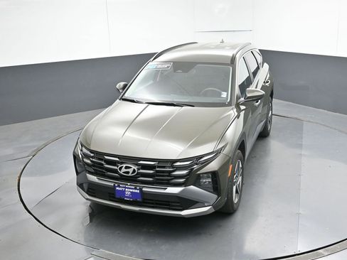 Used 2025 Hyundai Tucson SEL AWD/4WD image 49