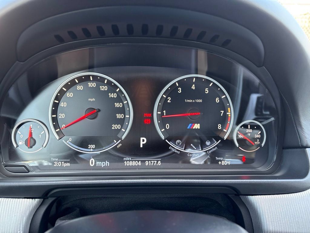Used 2013 BMW M5 RWD image 12