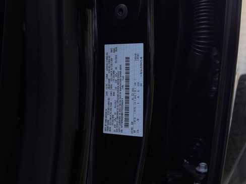 Used 2026 Ford F450 Platinum w/ FX4 Off-Road Package image 35