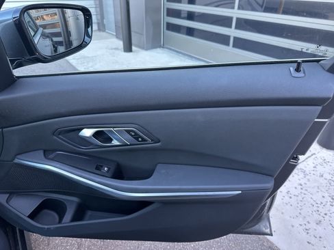 Used 2019 BMW 330i xDrive Sedan w/ Convenience Package image 15