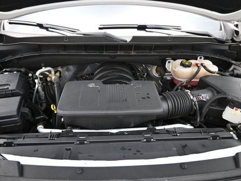 Used 2023 Chevrolet Tahoe Z71 w/ Luxury Package image 27