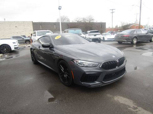 Used 2022 BMW M8 Competition image 4