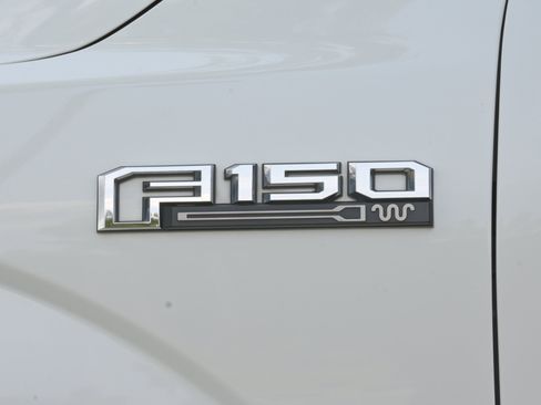 Used 2020 Ford F150 King Ranch w/ Equipment Group 601A Luxury AWD/4WD image 44