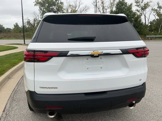 Used 2023 Chevrolet Traverse LT w/ LT Premium Package FWD image 10