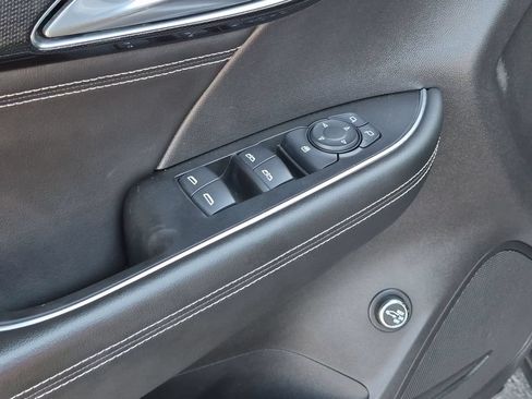 Used 2021 Buick Envision Preferred AWD/4WD image 13