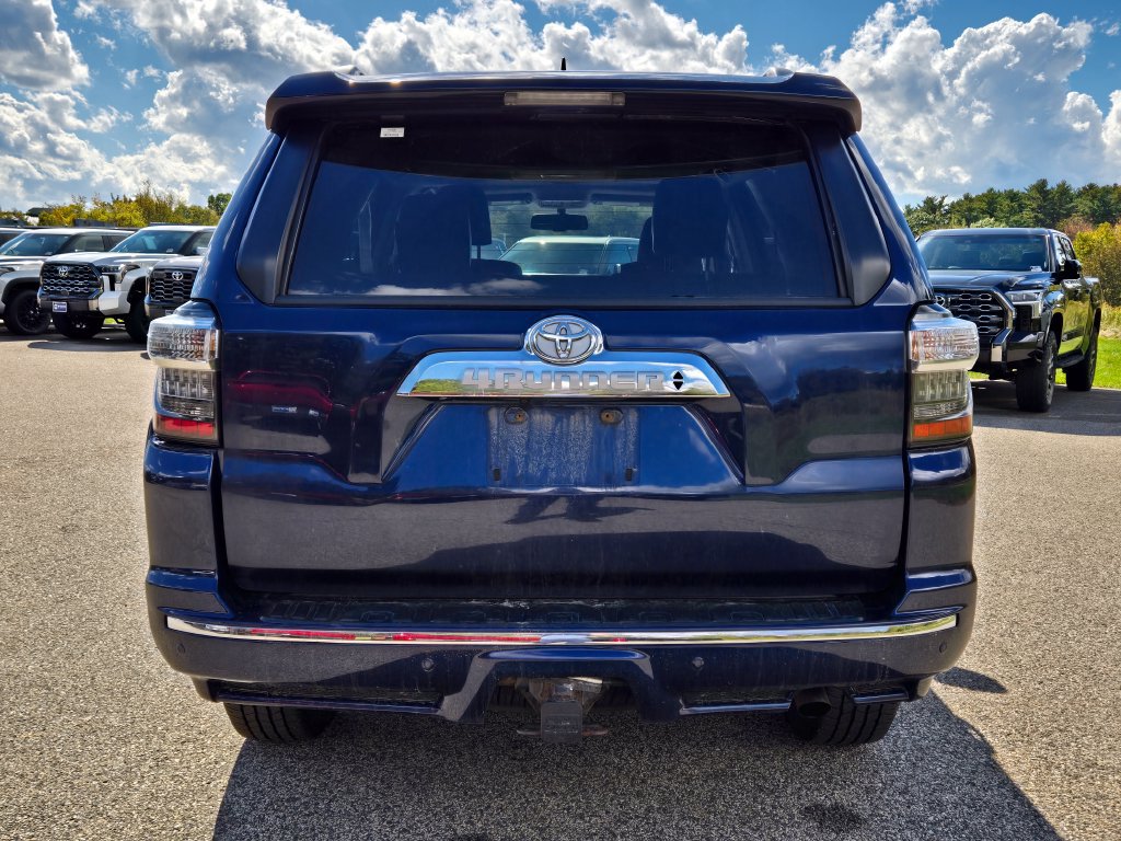 Used 2016 Toyota 4Runner Limited AWD/4WD image 4