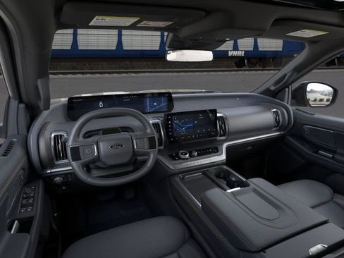 New 2026 Ford Expedition Tremor image 9
