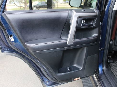 Used 2018 Toyota 4Runner Limited AWD/4WD image 52